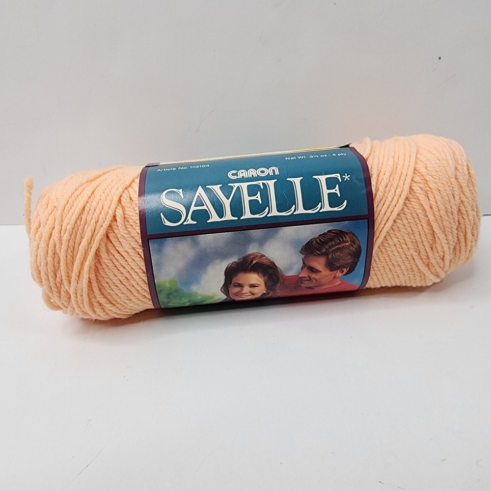 Vintage Yarn Sayelle Country Peach 100% Orlon Knit Crochet 4-Ply Worsted #1017